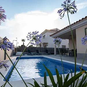 Casa Sonia Riumar